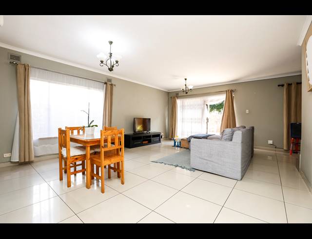 3 BEDROOM TOWNHOUSE FOR SALE IN MUSGRAVE